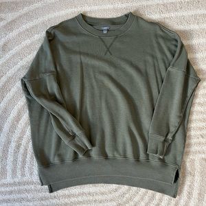 COPY - Aerie crew neck size xs